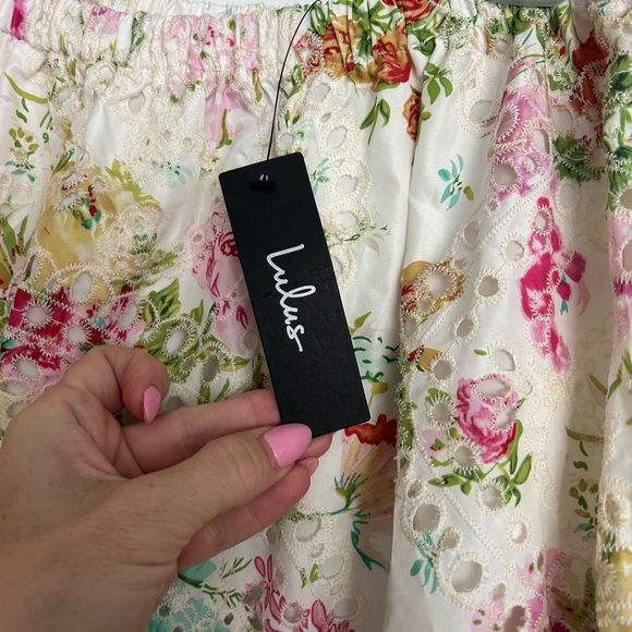 Lulu's Floral Ruffle Mini Skirt - Picture 3 of 3